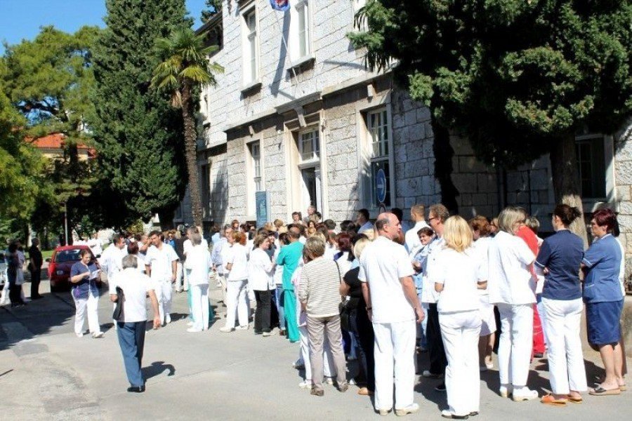 Štrajk liječnika 015