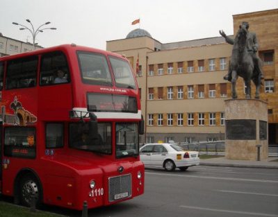 Makedonija u mom srcu: Spomenici i srdačnost na kvadrat!