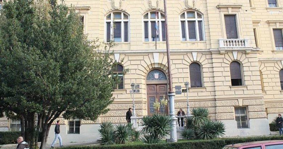 USKOK ‘čisti’ Zemljišno-knižni odjel Općinskog suda u Šibeniku: Sedmero pod sumnjom, četvero u pritvoru