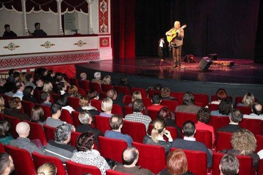 Ibrica Jusić - Valentinovo u HNK u Šibeniku (Foto H. Pavić) (12)