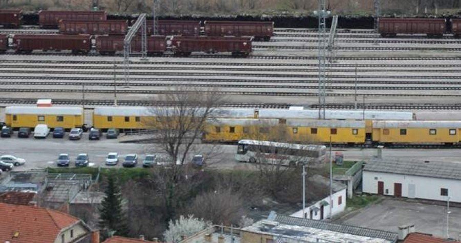 Ilegalni imigranti: u teretnom vlaku u Kninu i Perkoviću 19 slijepih putnika iz Sirije