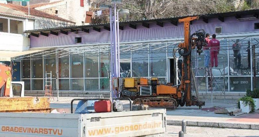 Građevinski strojevi stigli na Peškariju, ali gradnja ipak još neće početi
