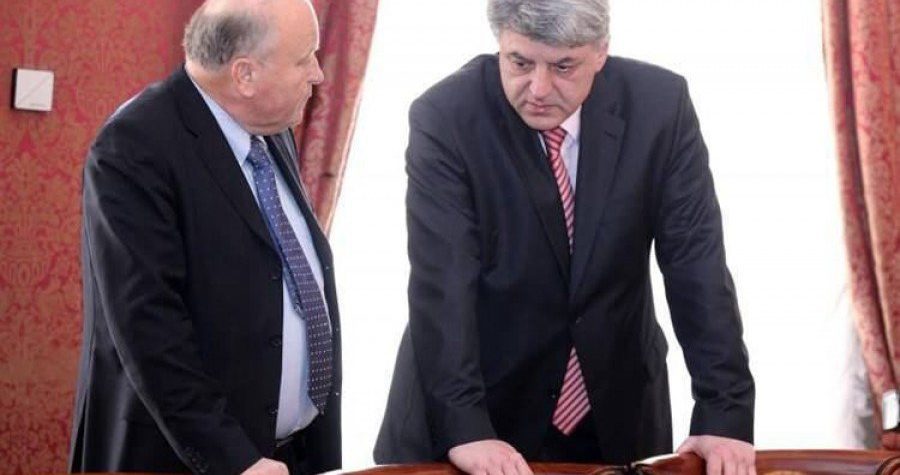 Post festum Glavnog odbora SDP-a: Ako odlazi Ostojić, morat će i Grčić(?!)
