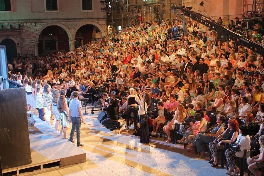 Otvaranje 54. Međunarodnog dječjeg festivala (Foto H Pavić) 086