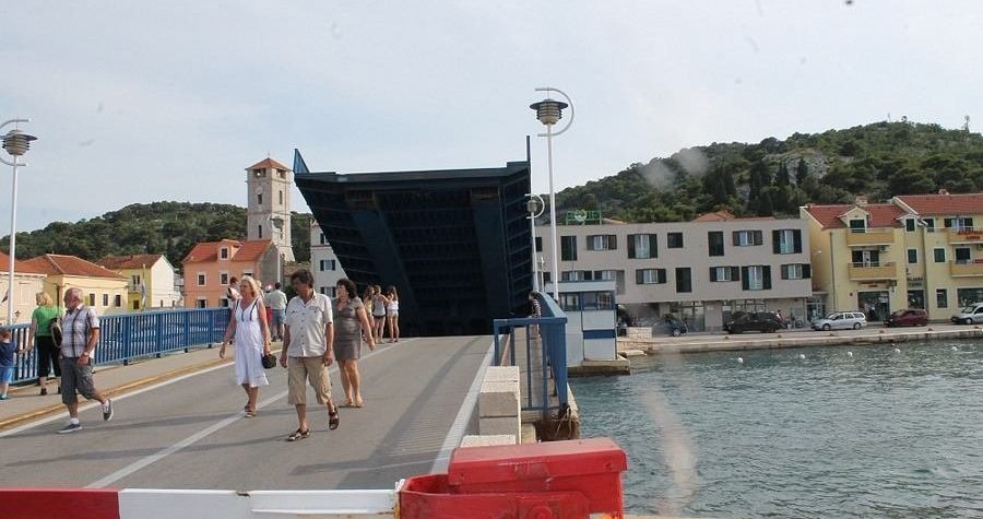 Tišnjanska oporba: Sjednicu Općinskog vijeća smo napustili jer nam se načelnik smijao!