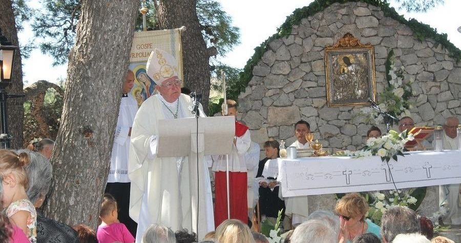 Nacionalni stožer i blagdan Velike Gospe: Maskirano hodočašće Gospi?