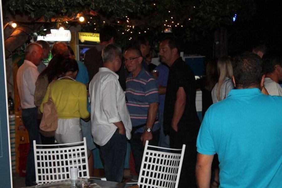 Tko to biskupu ne da spavati (Foto H. Pavić) (2)