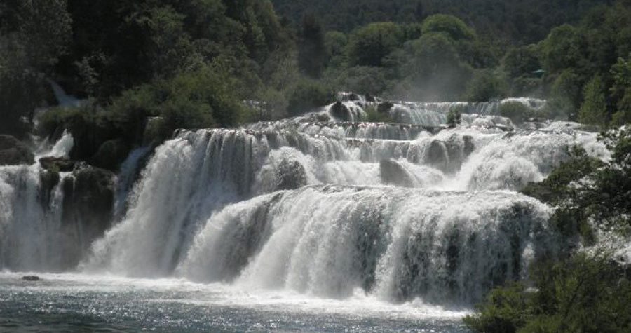 Skradin- apsolutni kolovoški turistički rekorder u županiji. Dobri turistički rezultati u županiji i na razini države