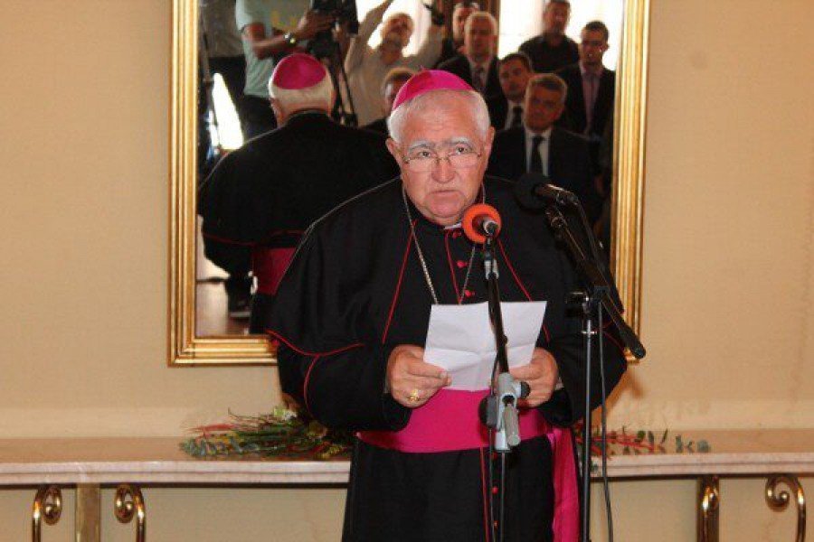 Biskup Ante Ivas (Foto: Hrvoslav Pavić)