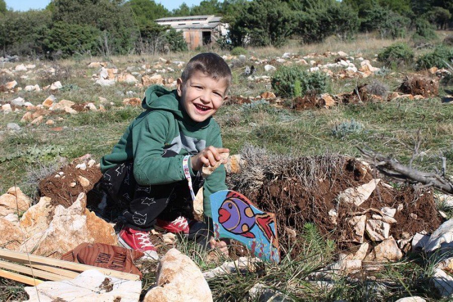 Eko akcija 'Posadi stablo' (Foto H. Pavić) (3)