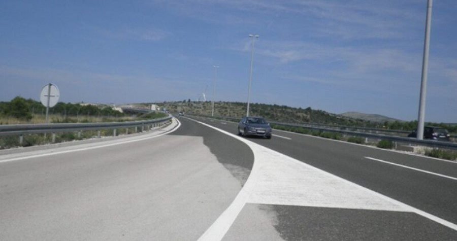 Kazahstan planira gradnju 8000 km autocesta, a Hrvatska ne zna ni što bi sa svojih 1400 km