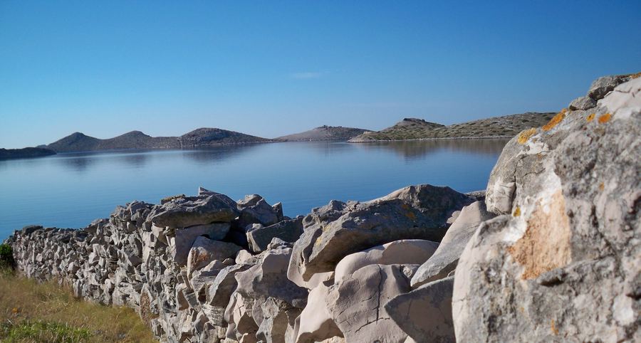 Suhozid i more - foto: freepix.biz