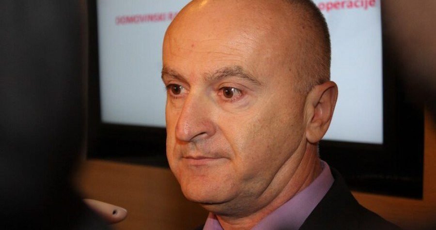 Fred Matić vraća Glogoškog u šator: ‘Da se bojim kukavica, nosio bih praćku’