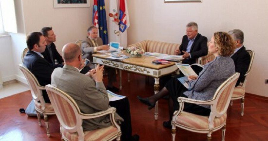 UNESCO i Divlji zapad: Nasmiješeni Vlahušić ugostio teksaške naftaše usred Dubrovnika