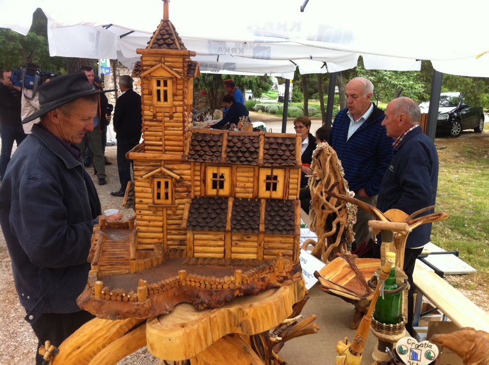 Drvotvorine (foto TRIS)