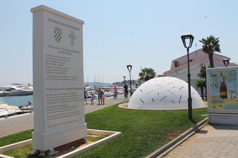 Spomenik žrtvama jugoslavenskog komunizma (Foto H. Pavić) (1)