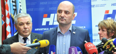 Nakon sjednice Predsjedništva HDZ-a izjave za medije davao je Glavni tajnik Milijan Brkić (Foto: HDZ)