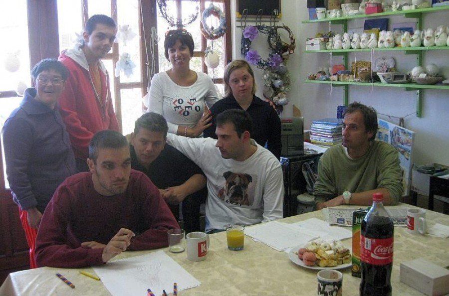 'Kamenčići' u garaži u Ulici Stipe Ninića (Foto: Kamenčići)