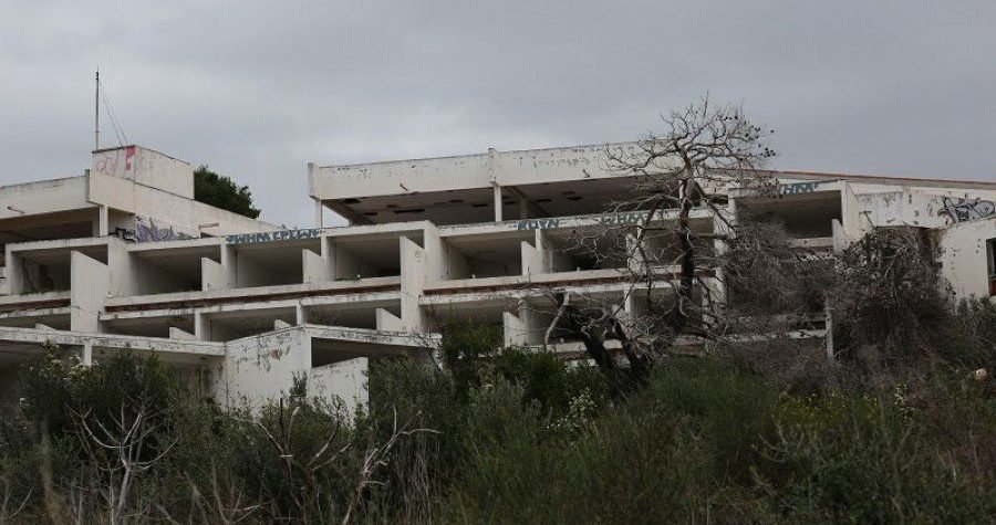 Petrina pozvao Primoštence u masovni prosvjed u Zagrebu: Načelnik pokapa “pravnu državu” zbog 20-godišnje nebrige za Primošten d.d., a mađarski vlasnici preusmjeravaju kapital iz Primoštena u Gradac…