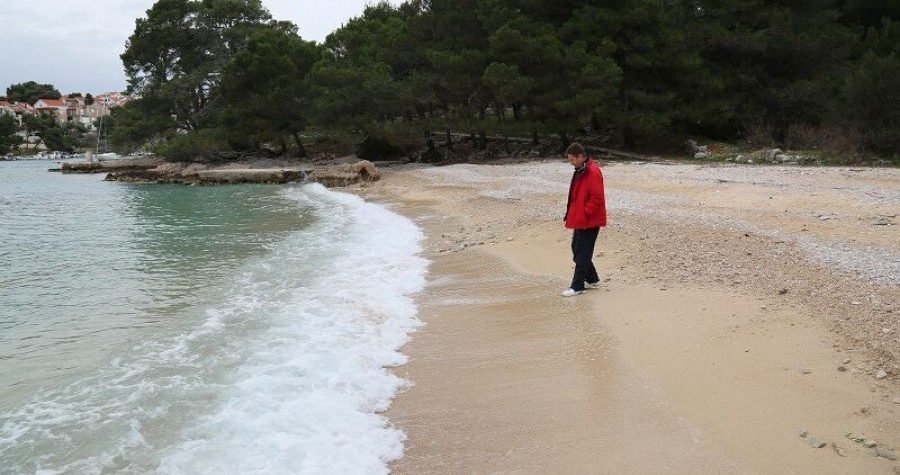 SuperUho u Primoštenu – Škugor: Šibenik nema kulturnu strategiju; Petrina dao 250 tisuća kuna