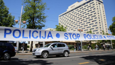 STOP POLICIJA - mirnodopski Zagreb danas (foto HINA/Lana Slivar Dominić)