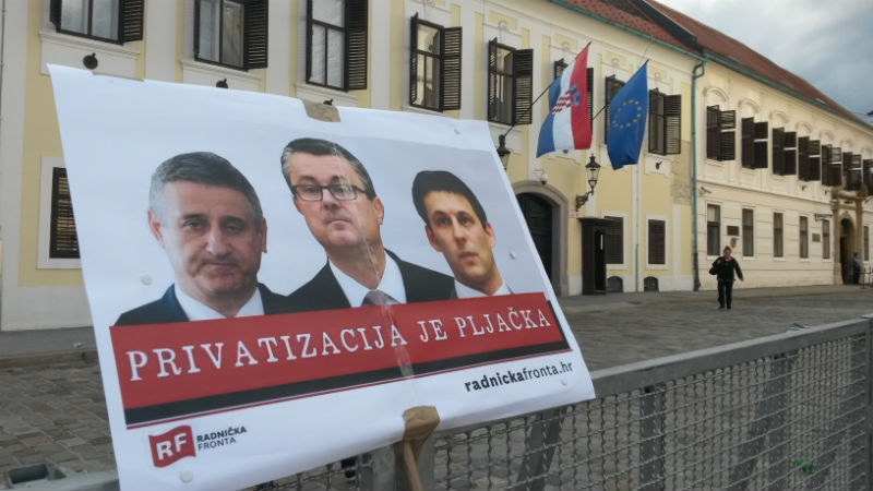 Trojac bez kormilara