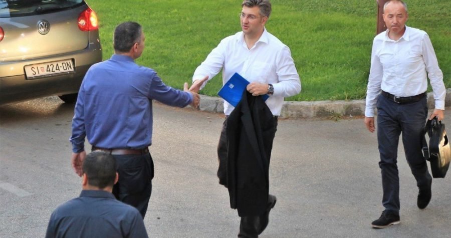 Plenković u Šibeniku: Prioritet je povjerenje članova HDZ-a, a potom ćemo o koalicijama