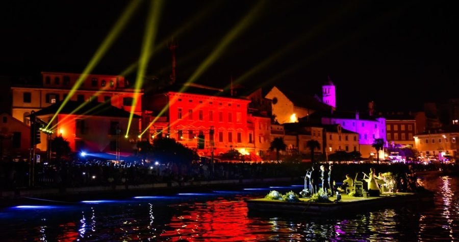 Light is Life: Spektakl u koji je vjerovao samo jedan čovjek