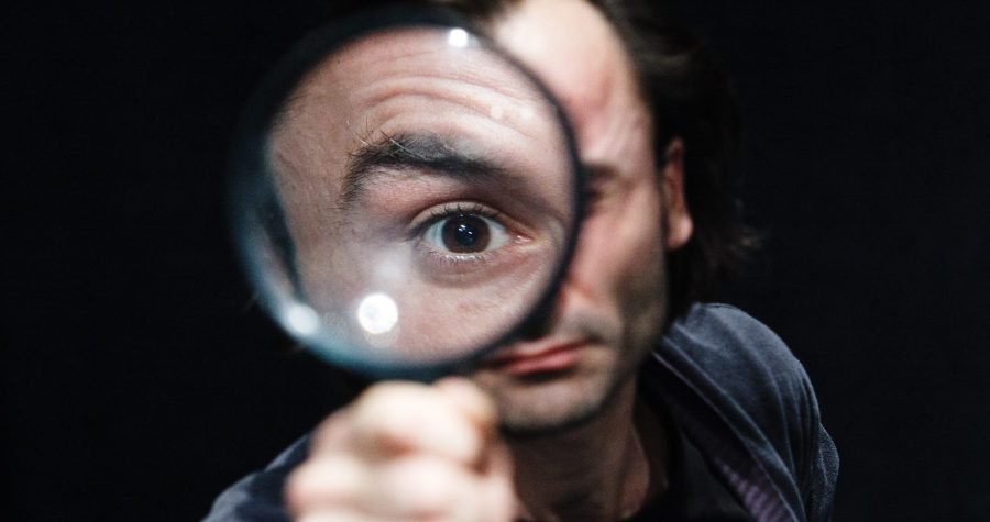 Sherlock Holmes u ZKM-u: Koja je veza bivših robijaša, nestalih dragulja, uginulih ovaca i engleske krune?