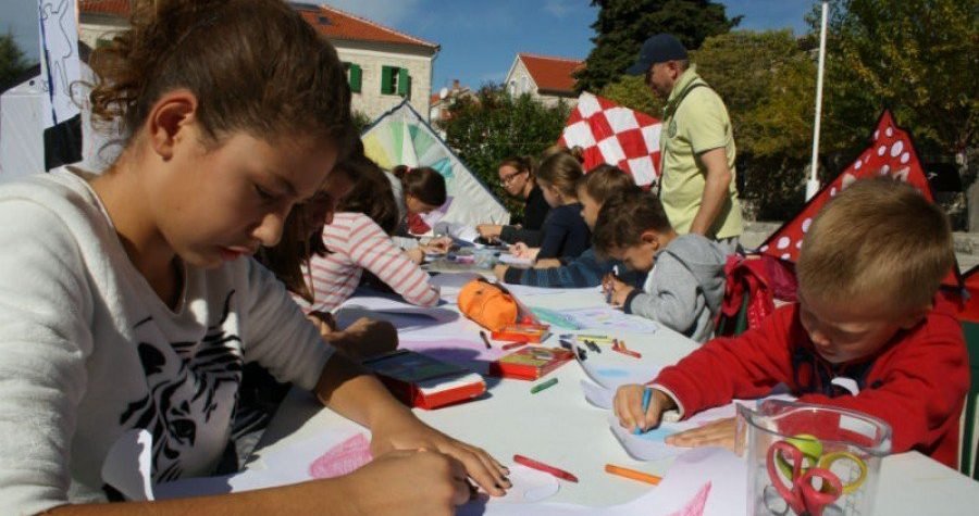 6.Kreativni dani Fausta Vrančića na Prviću: Proslavljamo razigran Faustov duh, družimo se, stvaramo i učimo