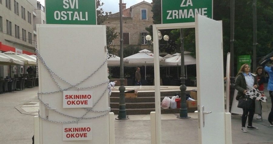 Zaposli zrmana, rodijaka, rođaka, kuma i rođu? Klijentelizam ubija!