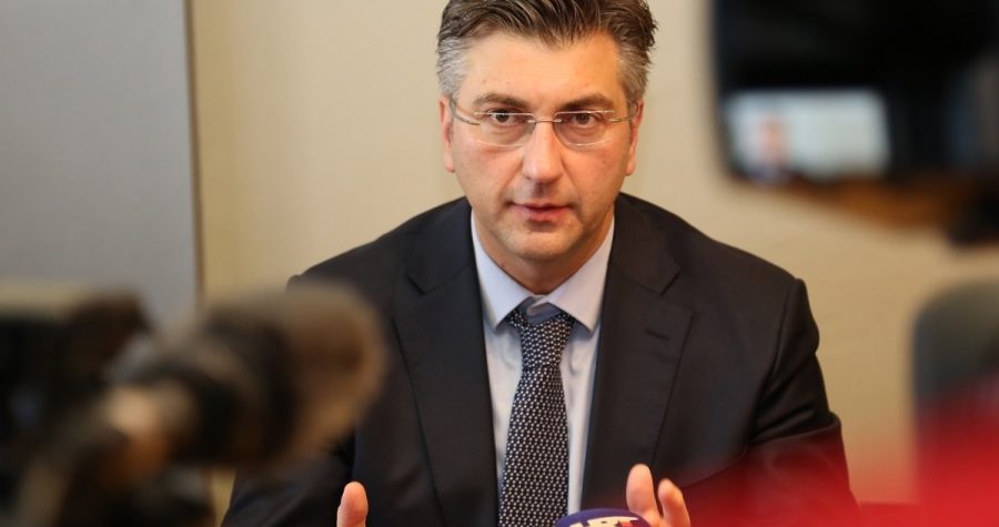 Andrej Plenković: Šef Vlade koji bijedne radničke plaće reklamira kao hrvatsku prednost…