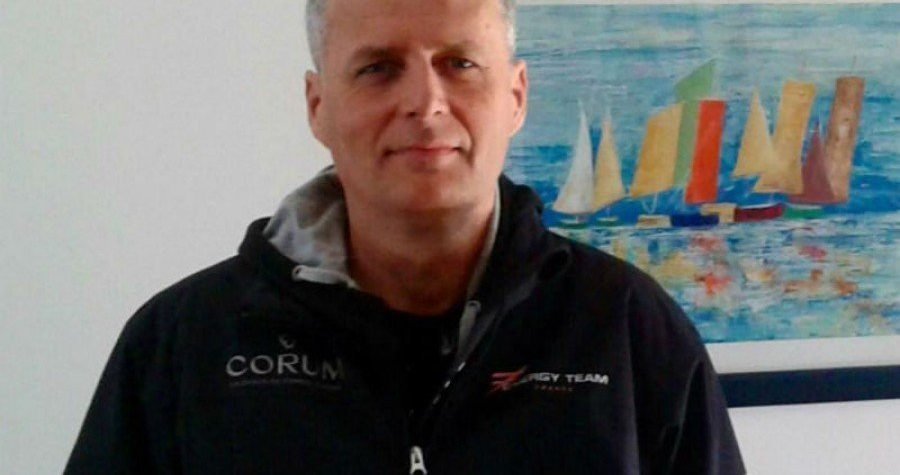 Preminuo trofejni šibenski jedriličar Branko Iljadica Rapo, ‘Anđela X’ prekrivena ružama