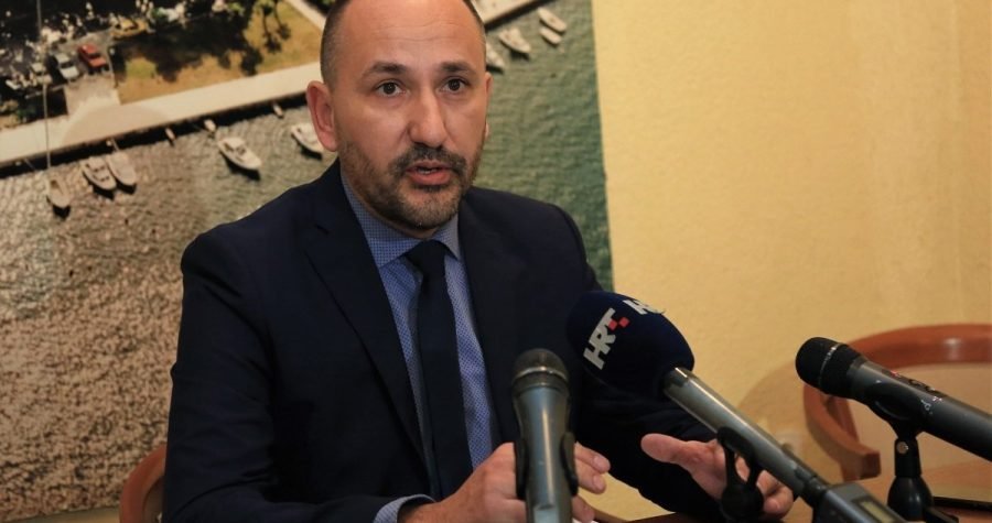 Hrvoje Zekanović (Hrast): Šibenik je financirao dolazak čovjeka koji je bio protiv osamostaljenja Hrvatske