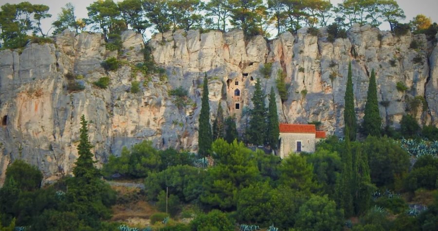 Hrvatski arhitekti ustaju protiv legalizacije devastacije splitskog Marjana
