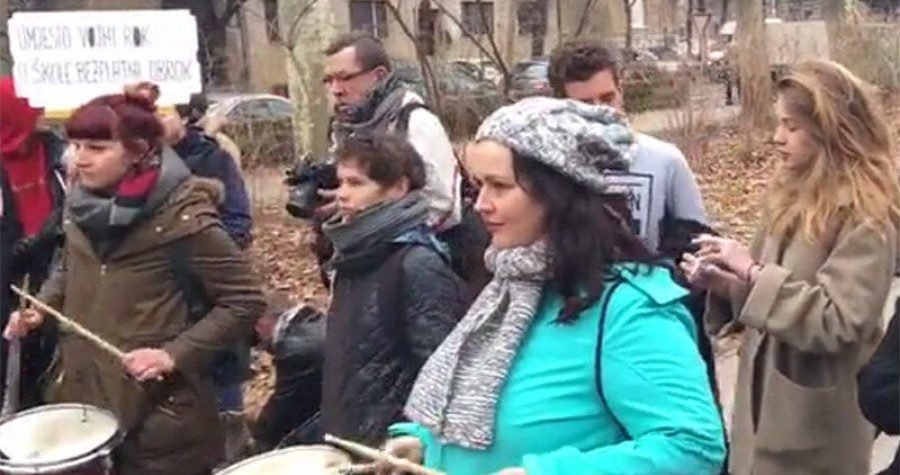 ZA i PROTIV vojnog roka: 100 prosvjednika i 70 policajaca