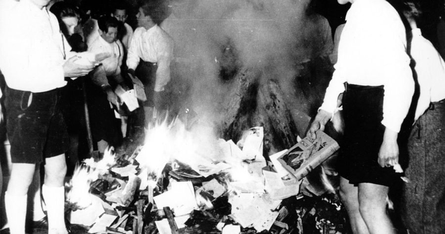 Jeste li čuli za spaljivanja knjiga, biblioklazam ili libricid?