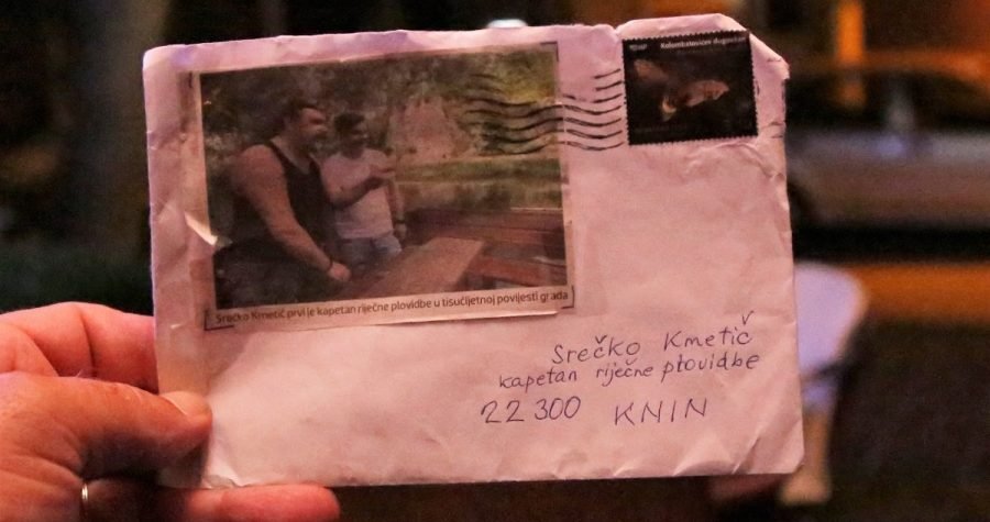 Kninska poštanska zgoda – pošiljatelj nije znao adresu, pa je na pismo zalijepio sliku primatelja