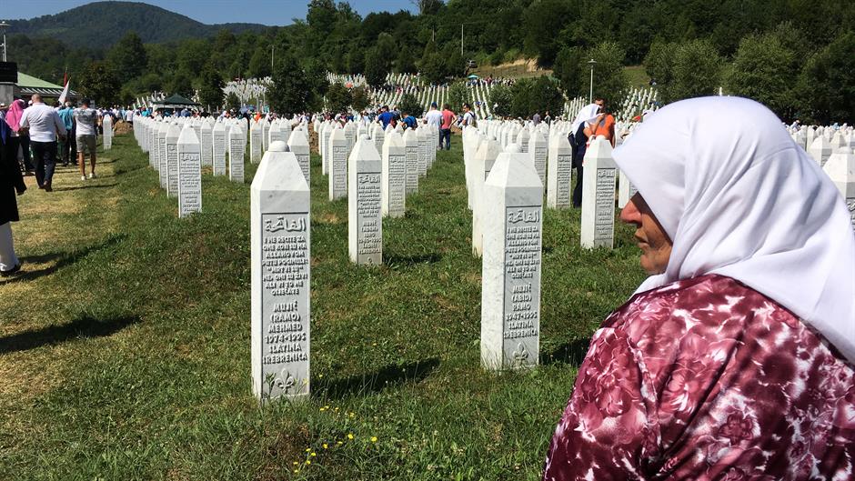 Komemoracija žrtvama genocida u Srebrenici: “Nijekanje genocida danas je samo priprema za novi genocid”