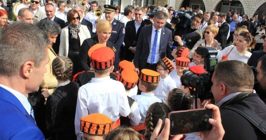 Svi predsjedničini uredi: Predsjednica u Šibeniku, gradu ‘prvog gospodina’