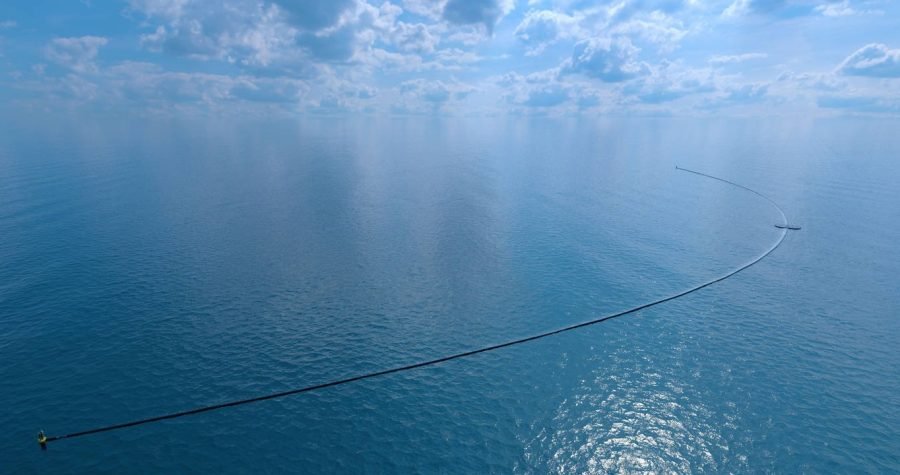 Jesmo li pred rješenjem problema kako očistiti svjetska mora i oceane od tisuća tona plutajuće plastike i otpada?