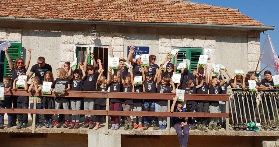 Dječji smijeh i planinarske vještine u školici bez zidova