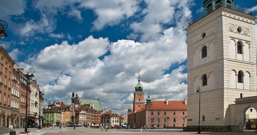 ‘Izdušila’ konzervativna desnica u Poljskoj: Oporbena Građanska platforma osvojila sve gradove