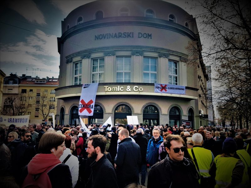 Arhiva: Novinarski dom - novinarski prosvjed (foto TRIS/G.Šimac)