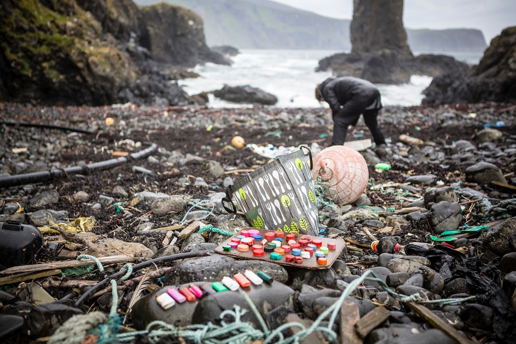 More plastike: U oceanima pluta 171 000 000 000 000 komada plastike