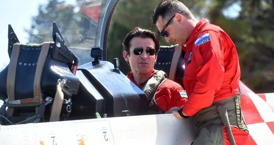 Leteći cirkus Gorana Višnjića: Poziv u vojsku na Međunarodnom dječjem festivalu