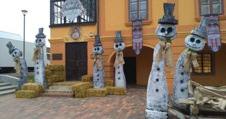 Velikogorički katolibani cenzurirali snjegoviće?! Zar već imamo Brešanovu “Državu Božju 2053”?