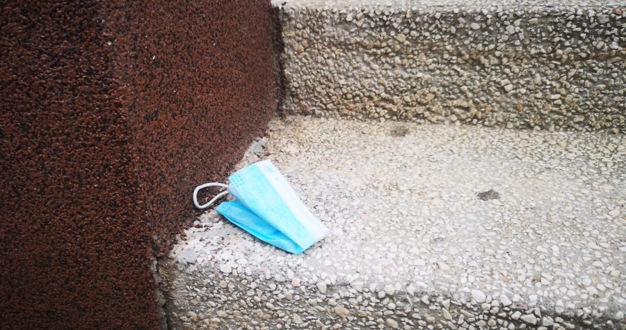 Nemojte se socijalno distancirati, dovoljna je fizička distanca!