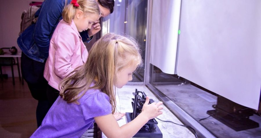 Ljetna turneja: Muzej odbačenih predmeta privremeno otvoren u Kninu, otvara se i na Zlarinu