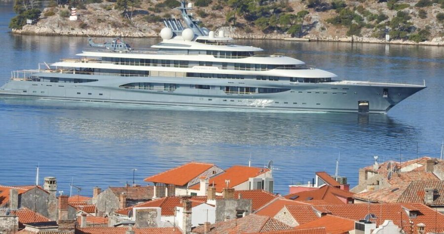 Šibenik: Doplutalo plovilo za kojeg bi trebali raditi 50 tisuća i 670 godina, bez bolovanja i plaćanja režija